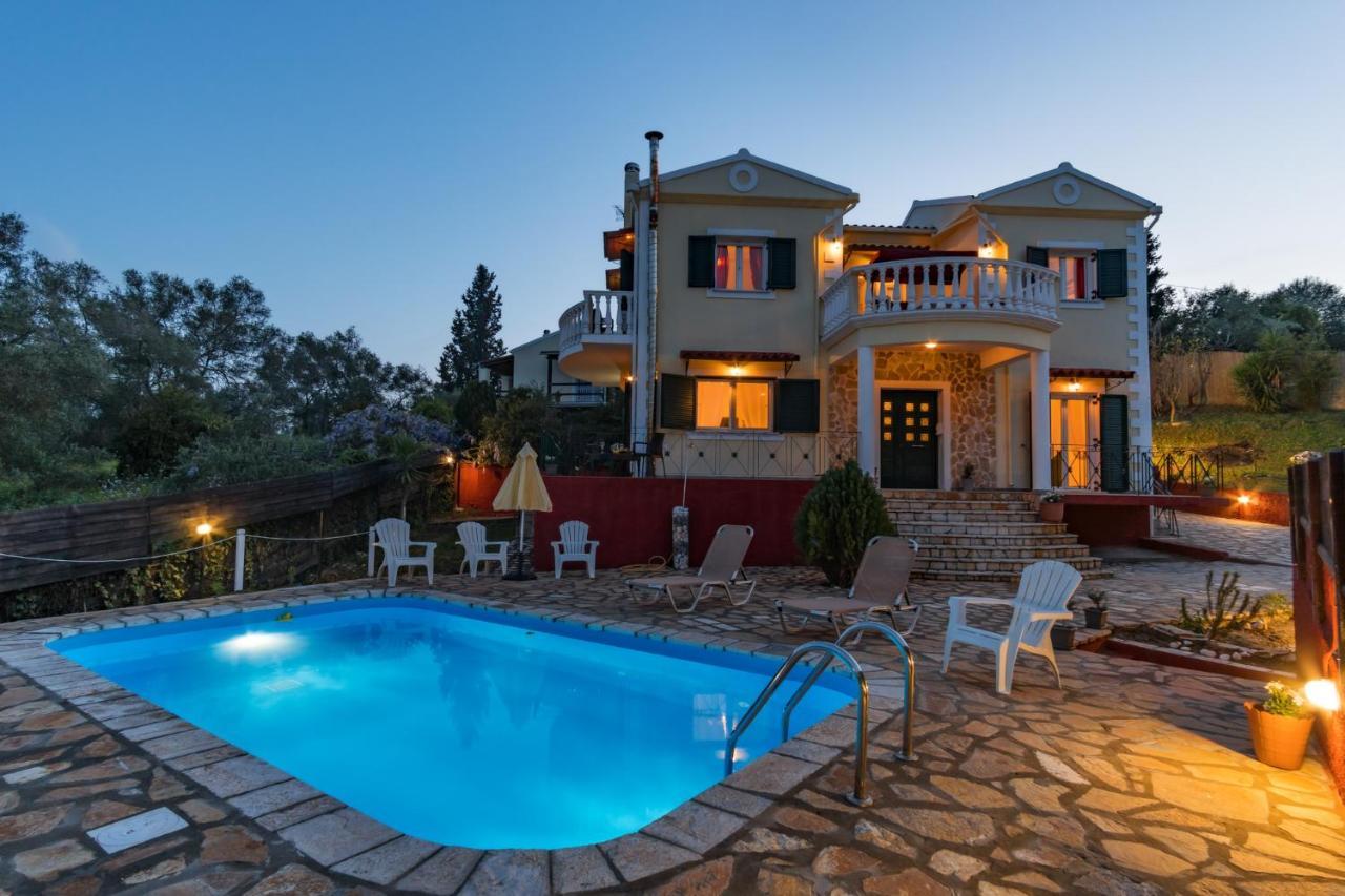 Villa Anne Marie Kavallouri Екстериор снимка