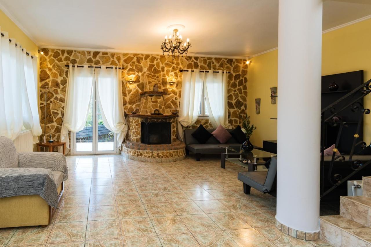 Villa Anne Marie Kavallouri Екстериор снимка